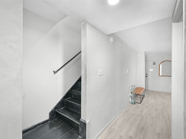 6425 Burgoyne Road 13, Houston TX 77057