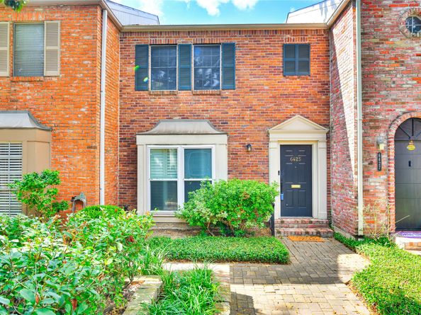 6425 Burgoyne Road 13, Houston TX 77057