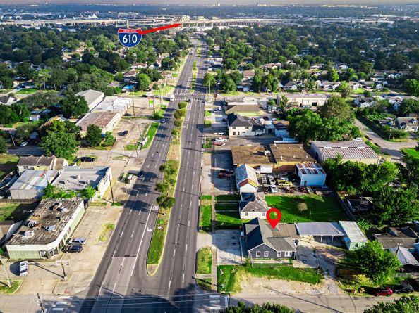 3731 Reveille Street, Houston TX 77087