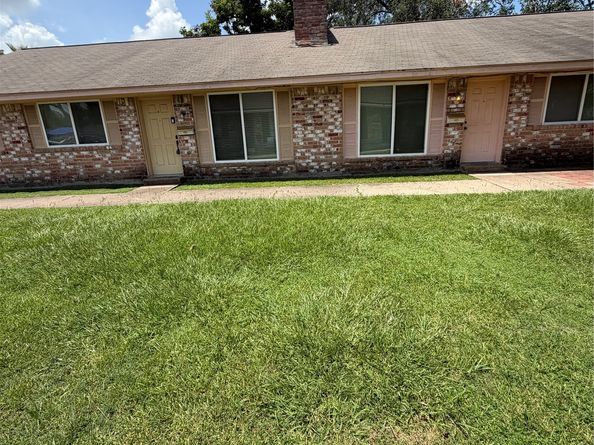 9414 Springview Lane, Houston TX 77080