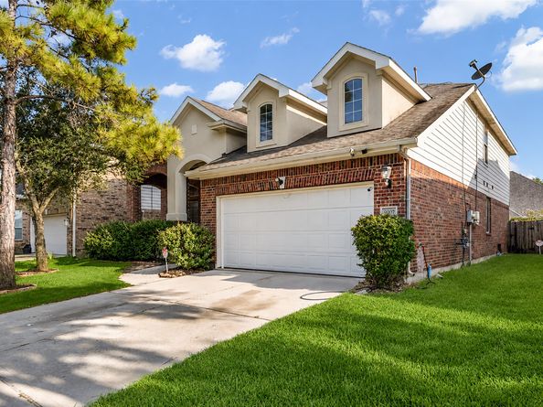 9907 Heritage Waters Court, Humble TX 77396