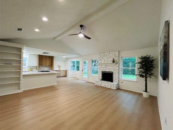 12118 Dorrance Lane, Meadows Place TX 77477