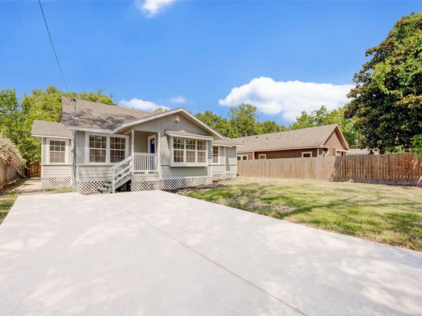 8709 Knox Street, Houston TX 77088