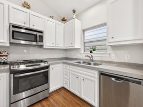 3635 Main Plaza Drive, Houston TX 77025