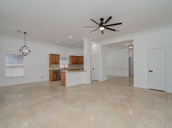 18314 N Elizabeth Shore Loop, Cypress TX 77433