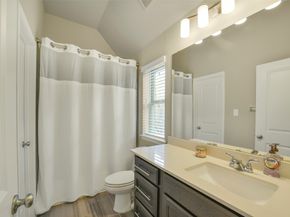 28160 Knight Peak Drive, Spring TX 77386