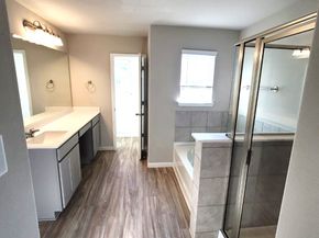 6543 Macroom Meadows Lane, Houston TX 77048