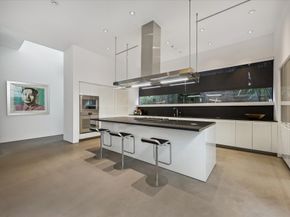 1527 Indiana Street, Houston TX 77006