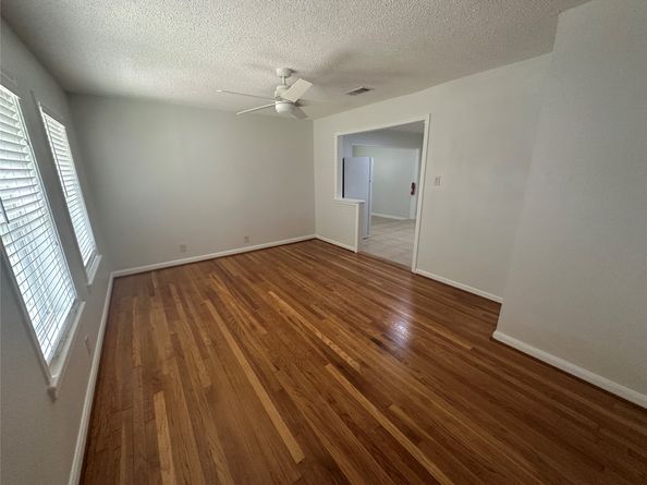 1606 Walton Street, Houston TX 77009