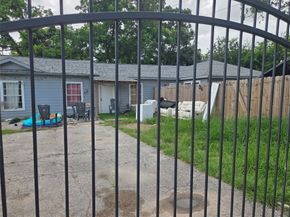 5023 Hoover Street, Houston TX 77092