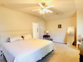 135 S Spinning Wheel Circle, The Woodlands TX 77382