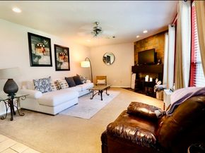 135 S Spinning Wheel Circle, The Woodlands TX 77382