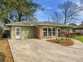 9522 Hammerly Boulevard, Houston TX 77080