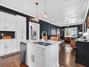 904 Arlington Street, Houston TX 77008