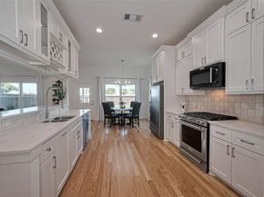 2207 Silverbonnet Street, Houston TX 77055