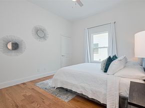 2207 Silverbonnet Street, Houston TX 77055