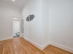 2207 Silverbonnet Street, Houston TX 77055