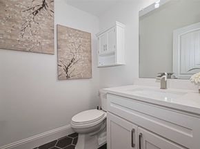 2207 Silverbonnet Street, Houston TX 77055