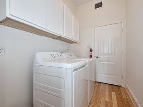 2207 Silverbonnet Street, Houston TX 77055