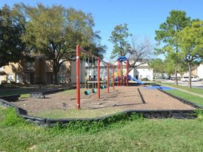 6200 W Tidwell Road 1008, Houston TX 77092