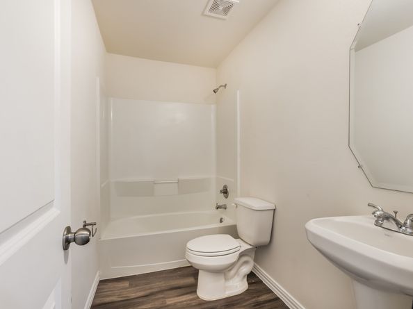 8205 Garfield Street, Houston TX 77029