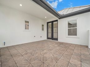 2202 Lakeshore Edge Drive, Houston TX 77080