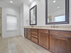 2202 Lakeshore Edge Drive, Houston TX 77080
