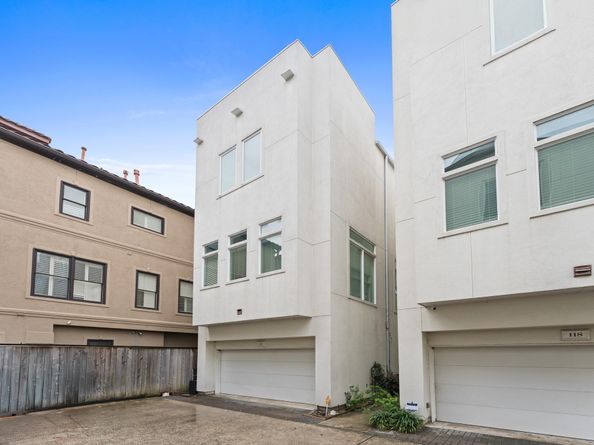 120 Pierce Street, Houston TX 77002