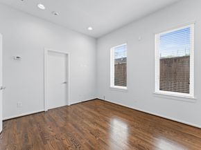 120 Pierce Street, Houston TX 77002