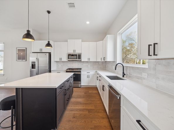 4712 Moving Meadows Drive, Houston TX 77018