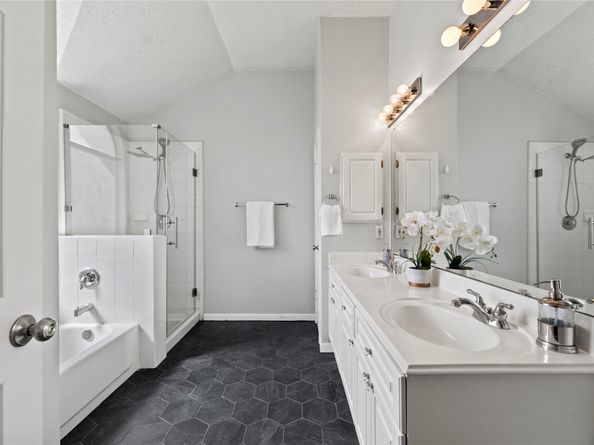 4131 N New Meadows Drive, Sugar Land TX 77479