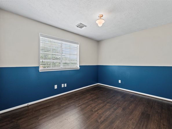 4131 N New Meadows Drive, Sugar Land TX 77479