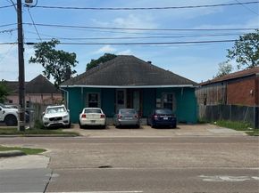 304 Lockwood Drive, Houston TX 77011