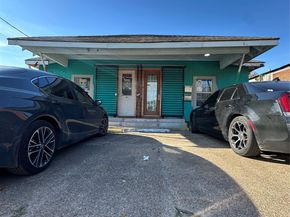 304 Lockwood Drive, Houston TX 77011