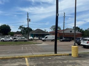 304 Lockwood Drive, Houston TX 77011