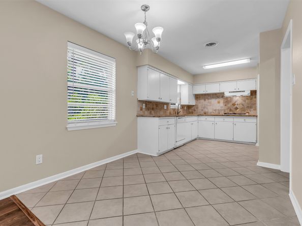 5839 Ettrick Drive, Houston TX 77035