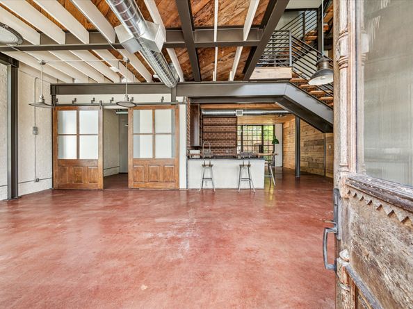 808 Coronado Street, Houston TX 77009