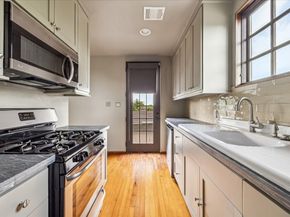 808 Coronado Street, Houston TX 77009