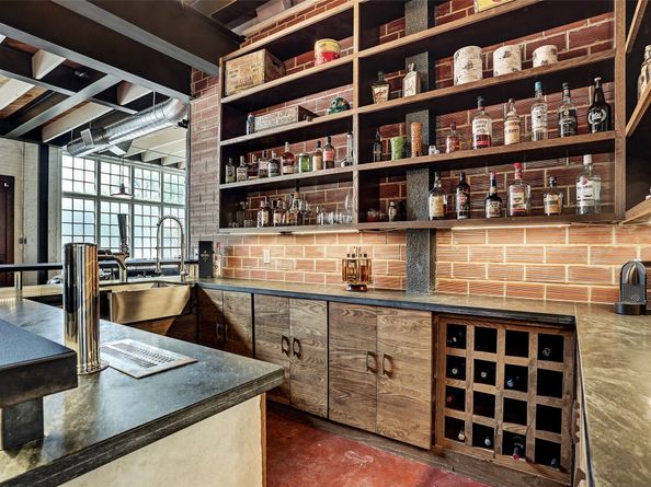 808 Coronado Street, Houston TX 77009