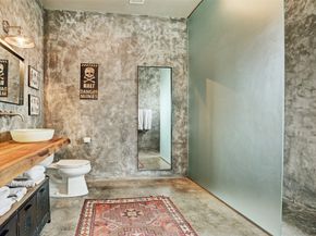 808 Coronado Street, Houston TX 77009