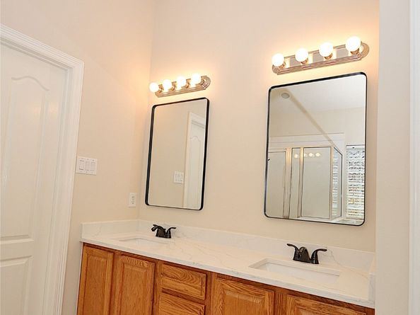 19222 Aquatic Drive, Houston TX 77346