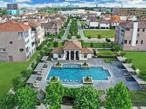 1156 Mosaico Lane, Houston TX 77055