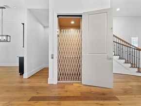 1156 Mosaico Lane, Houston TX 77055