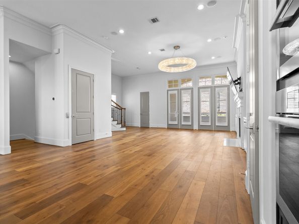 1156 Mosaico Lane, Houston TX 77055
