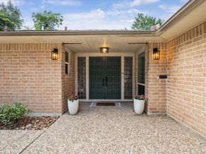 10002 Wickersham Lane, Houston TX 77042