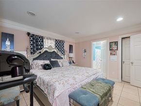 530 Frankie Street 1, Houston TX 77015