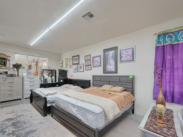 530 Frankie Street 1, Houston TX 77015