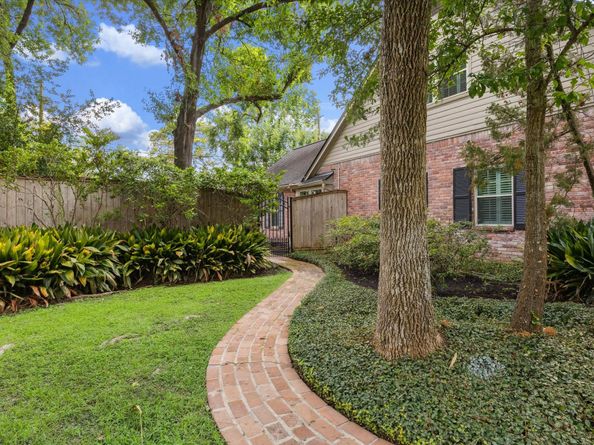 12227 Overcup Drive, Houston TX 77024