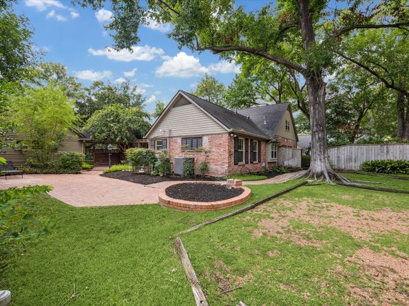 12227 Overcup Drive, Houston TX 77024