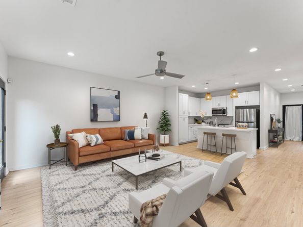 5708 Elysian Street, Houston TX 77009